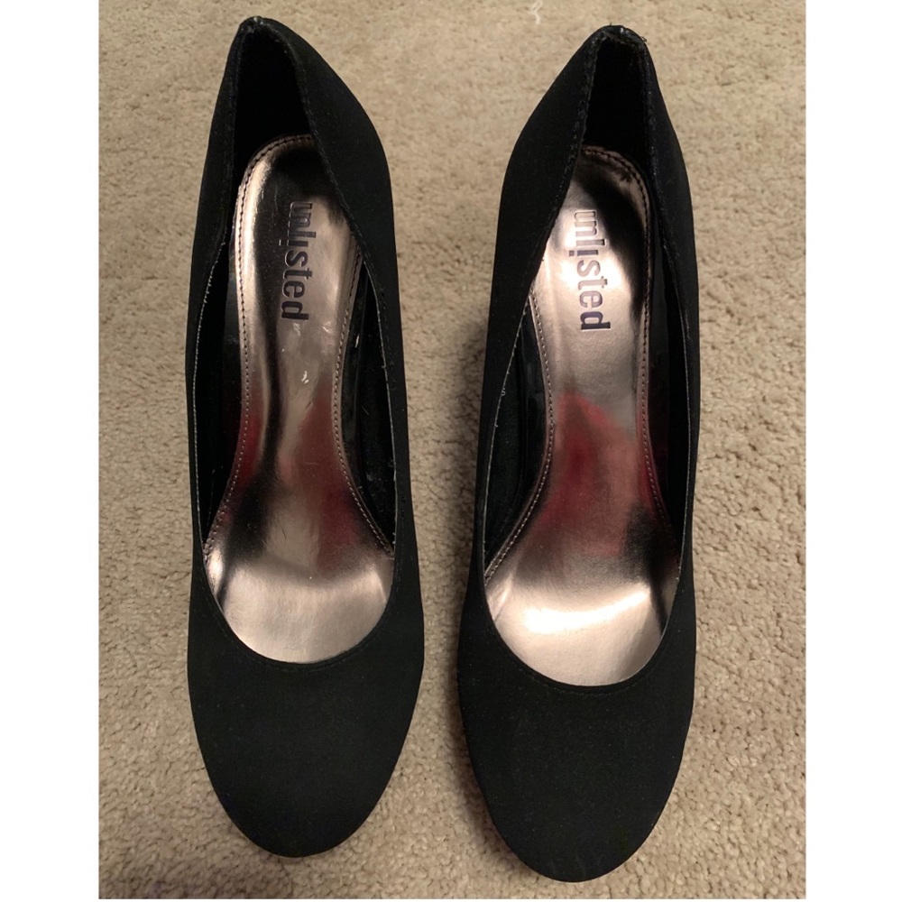 Black heels